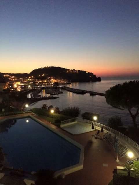 Ischia - Panoramic Apartment On The Sea Lacco Ameno  Ngoại thất bức ảnh